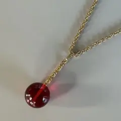 赤琥珀ペンダントネックレス