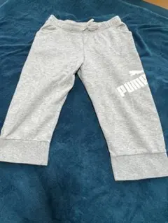 PUMA グレー ジョガーパンツ