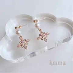 パール × キュービックジルコニア＊花モチーフピアス＊イヤリング＊ボックス付き