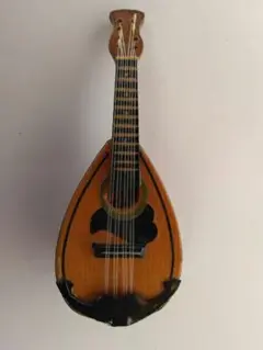 新品　楽器　木製　飾り物　ビワ