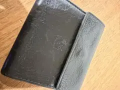 美品 イルビゾンテ 黒 レザー 二つ折り財布