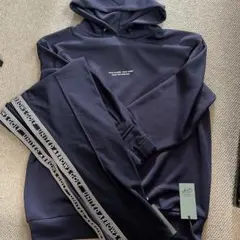 新品未使用 タグ付 メンズ パーカー パンツ セットアップ XL 定価46200