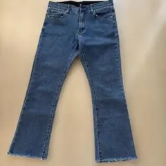 韓国購入レディース デニムパンツ 切りっぱなし裾