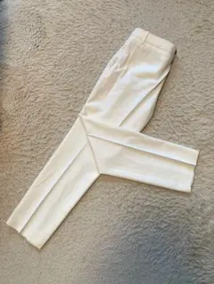 Theory（セオリー）　ホワイト　パンツ　裏地あり