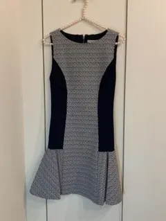 美品♡アリスアンドオリビア♡ウェストシェイプワンピースのサムネイル