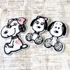 スヌーピー モコモコワッペン（縫い付けタイプ） 2枚セット
