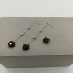 2-2623 K18 ガーネット ピアス ペンダントトップ