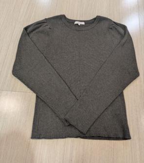 グローバルワークス　薄手長袖ニットМサイズ