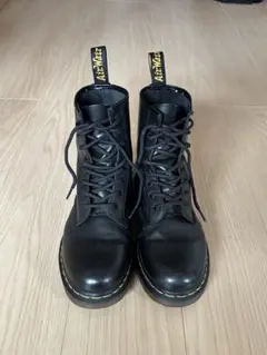 Dr.Martens 8ホール