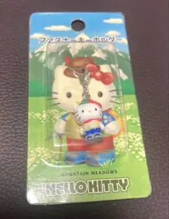 3374ハローキティMOUNTAIN MEADOWS ストラップ ハローキティ MOUNTAIN MEADOWS ストラップ - メルカリ