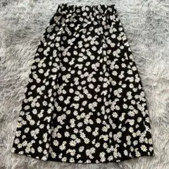 【美品✨】デイジー柄 花柄ロングフレアスカート (M-L)大きいサイズ