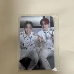 TREASURE トレカ　ジフン　ヒョンソク