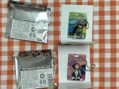 ヒロアカ　パッケージ風キーチェー　麗日、蛙吹