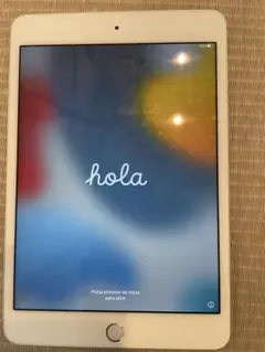 iPad mini 4 Wi-Fiモデル シルバー　128GB