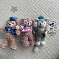 ダッフィー・シェリーメイ・ジェラトーニ ぬいぐるみバッジセット