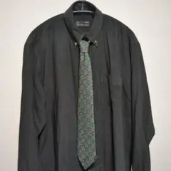 ネクタイシャツ