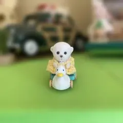 シルバニアファミリーUK版　シロクマ赤ちゃん、 連休セール中3880円、