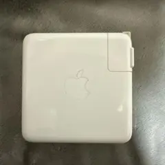 Apple 純正 96W USB-C MacBook 充電器 A2166のサムネイル
