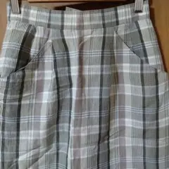 スカートのサムネイル