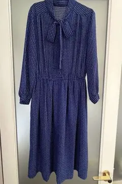ネイビードットロングワンピース　ネイビー　リボンネック レトロクラシカル　M
