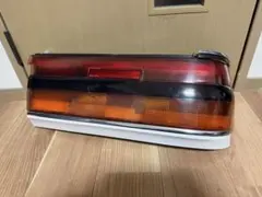 フェアレディS130Z後期純正テールランプ左右&ゴムパッキン左右のセット