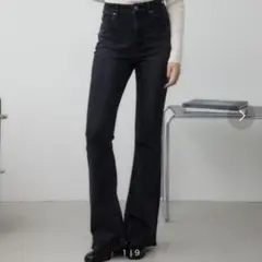 【美品】moussy マウジー　フレアデニム　ブーツカット　デニム　ブラック