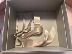 ヴァンクリーフアンドアーペル　空箱