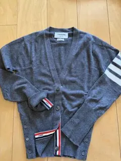 2025年最新】THOM BROWNE レディース カーディガン・ボレロ