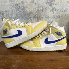 【新品未使用】ナイキ エアジョーダン 1MID ウィメンズ レモン 27.5㌢