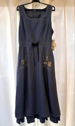 【新品】axes femmeディズニー「美女と野獣」コラボ　ワンピースジャンスカ