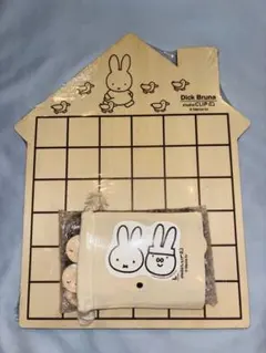 Dick Bruna studio CLIP ミッフィークリアボトルうちわ付き - メルカリ