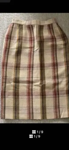 高級ウール100%タイトスカート、 Mサイズ、ウエストはサイドゴム鐘紡のEMMA