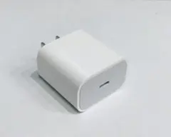 Apple製造元Artesyn製 20W USB-C急速充電器 PD対応