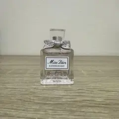 ミスディオール ブルーミングブーケ　オードゥトワレ 5ml