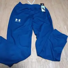 【新品】Under Armour 長ズボン　150