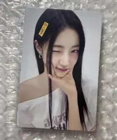 LESSERAFIM HOT カズハ　Weverse Albums トレカ