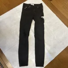 ダメージ加工 ブラック スキニーデニム