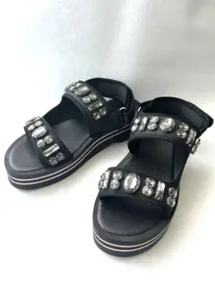 Item thumbnail for item 23010525-4938-4d0d-894b-35d041d73e29