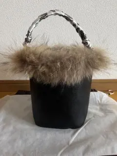 Item thumbnail for item 3e566758-69bd-4dc9-8910-d9d7bacf52c3