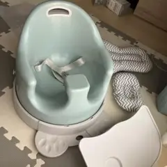 ミントグリーン ベビーチェア トレイ付き