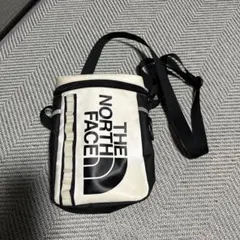 THE NORTH FACE ショルダーバッグ ホワイト/ブラック