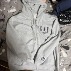 GAP 30th anniversary パーカー