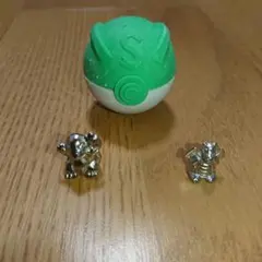 ポケモン モンスターボール 消しゴム&フィギュア