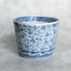 古伊万里 花唐草 猪口 アンティーク - メルカリ