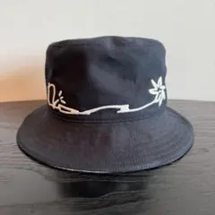 タグ付 Dior Travis Scott Cactus Jac バケットハット タグ付 Dior Travis Scott Cactus Jac バケットハット - メルカリ