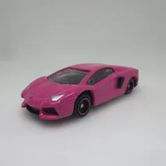トミカ ランボルギーニ アヴェンタドール