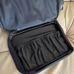 ブラック化粧ポーチ　シャネルノベルティ