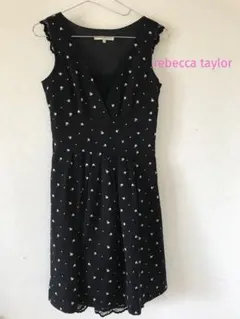 花柄刺繍 ノースリーブ ひざ丈ワンピース