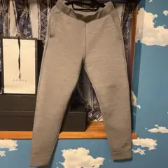 ユニクロ　ジョガースウェットパンツ