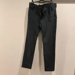 UNIQLO ウルトラストレッチカラージーンズ L オリーブ